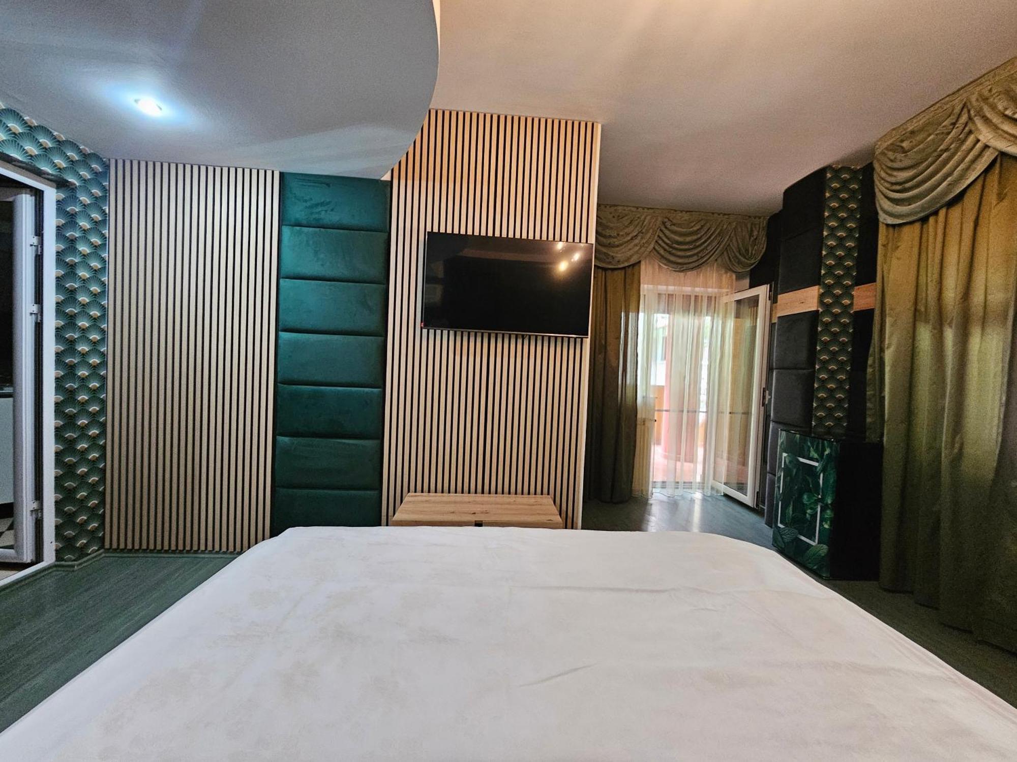 Simple Villa Rooms National Arena Self Check In ブカレスト エクステリア 写真